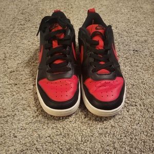 Nike Boys Court Borough Low 2